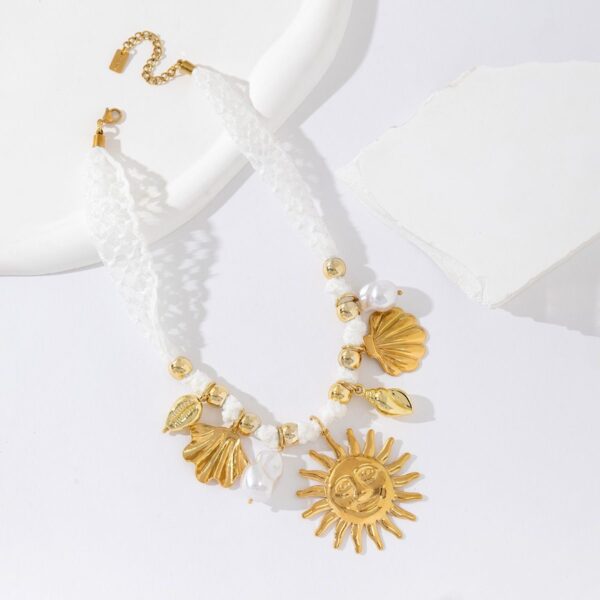 Collier soleil / 00229