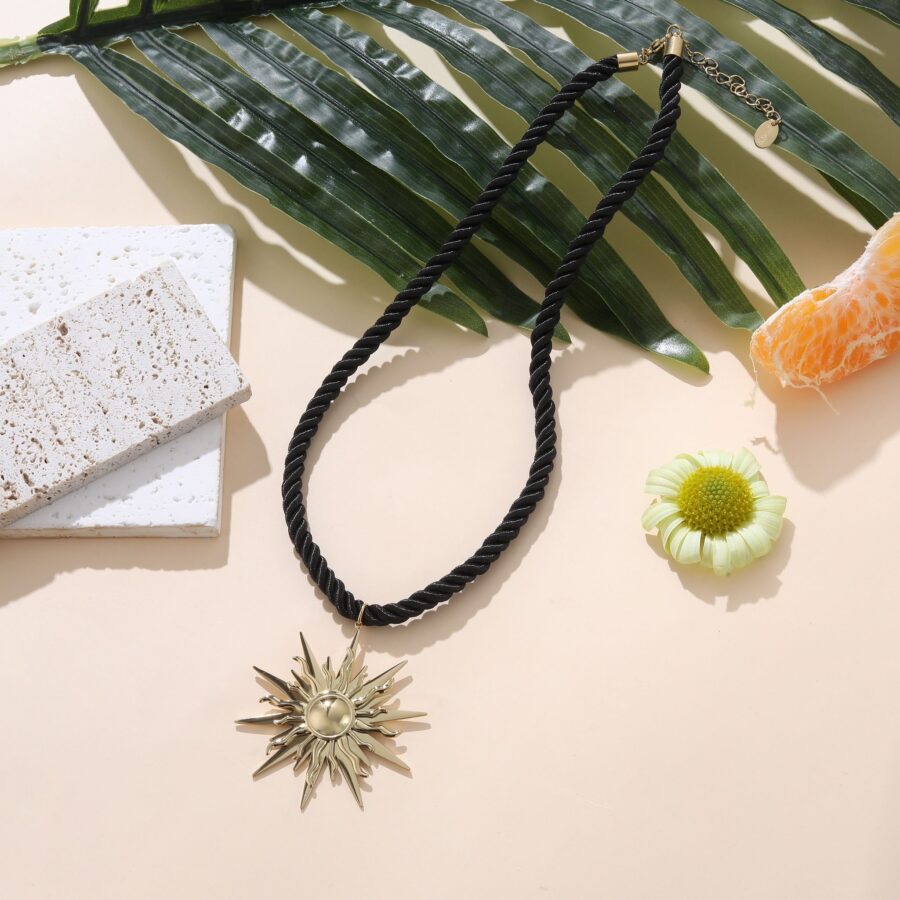 Collier / 00231 – Image 2