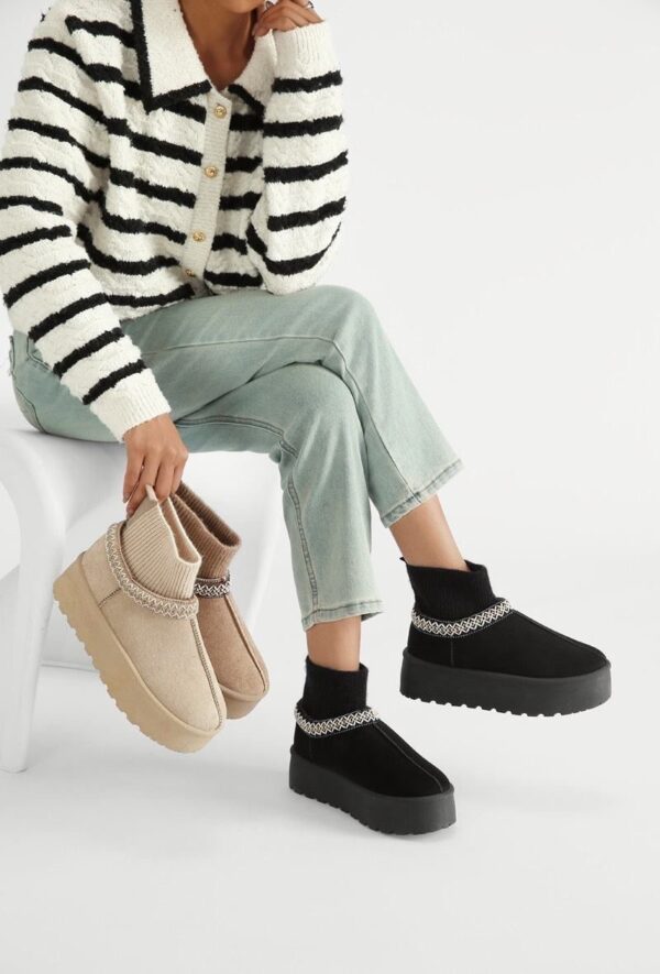 Boots / Y70